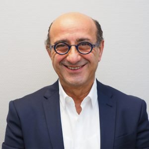 Dr. med. Jamil Sakhel Sektionsleiter Wirbelsäulenchirurgie  
